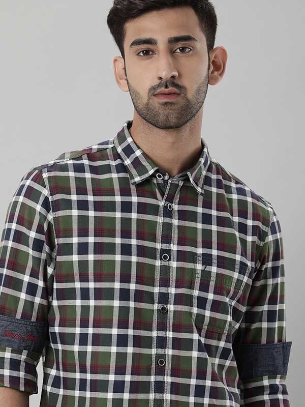 Indian Terrain Men Green Shirt